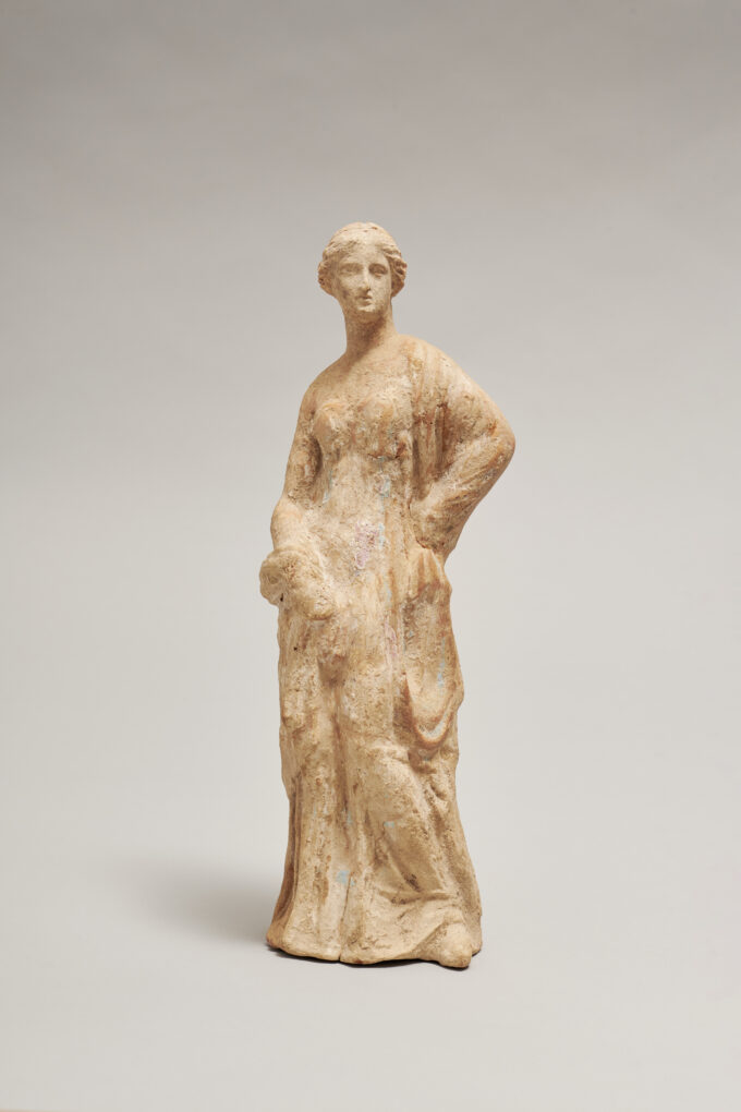 Gran Estatua Femenina